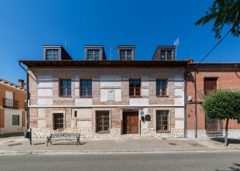fachada Casa Rural de la Antigua Bodega